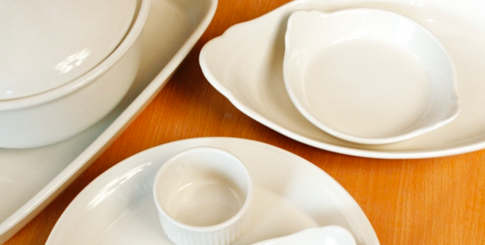 Plato Ovalado Con Orejas Simplicity 34 Cm Steelite