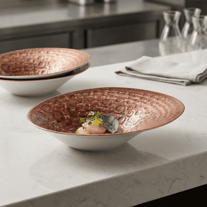 Plato Hondo Irregular Cowry 27 Cm By Bone