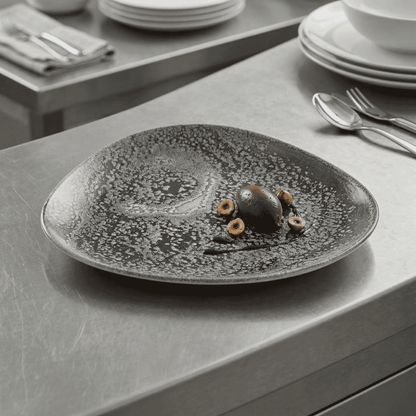 Plato Poliforma Island Onix 26 X 22,5 Cm By Bone