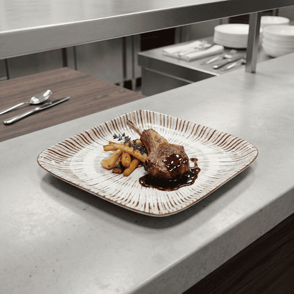 Plato Cuadrado Legna 27,5 Cm By Bone